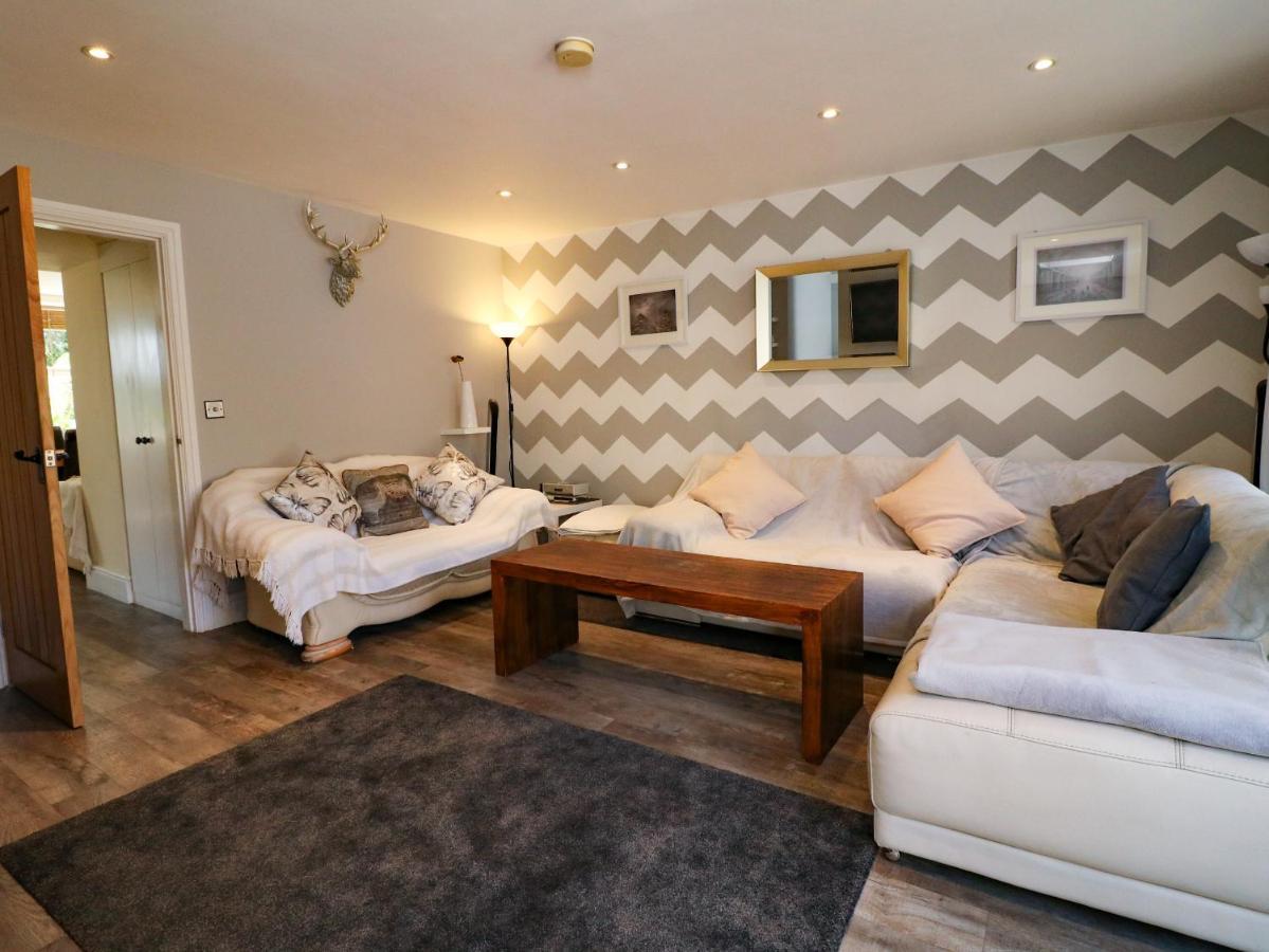 Holiday home 2 Snape Hill